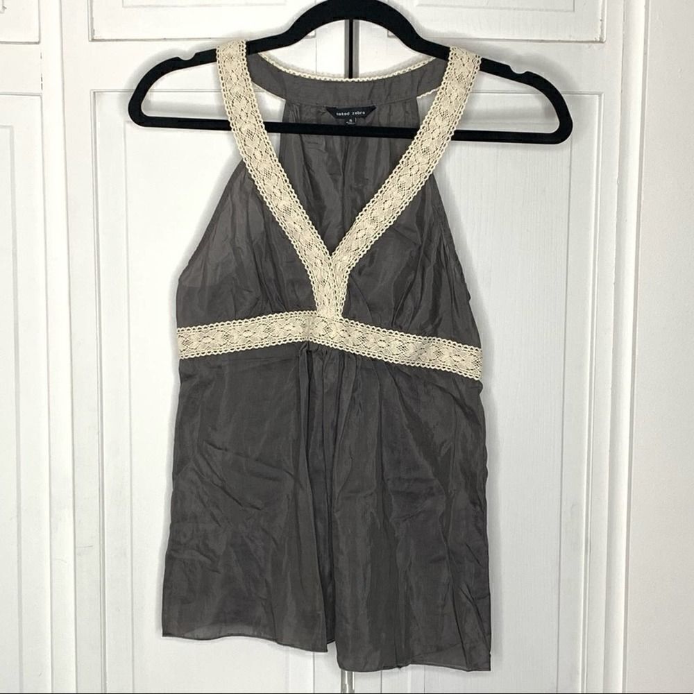 💕3 for 20💕 Naked Zebra Beautiful Grey Blouse